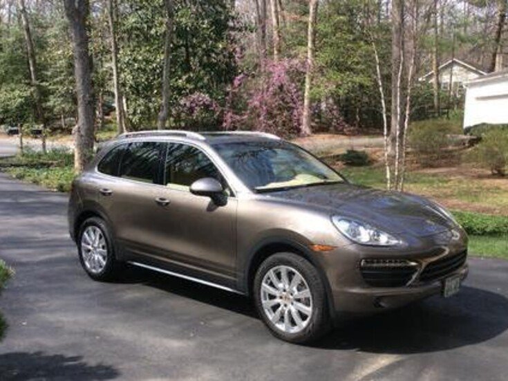 Thumbnail Photo undefined for 2013 Porsche Cayenne S